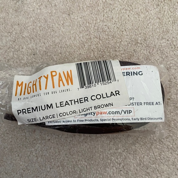 Mighty Paw Leather Collar - Picture 1 of 3